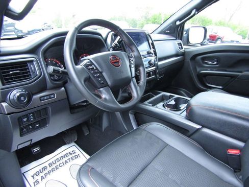 Used 2024 Nissan Titan PRO-4X w/ Pro-4x Utility Package AWD/4WD image 11