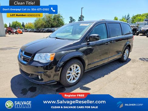 Used 2018 Dodge Grand Caravan SXT FWD image 1