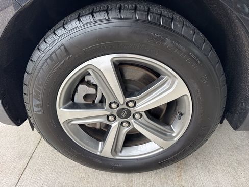 Certified 2024 Ford Edge SEL w/ Convenience Package image 18