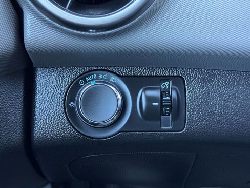 Used 2016 Chevrolet Sonic LS FWD image 24