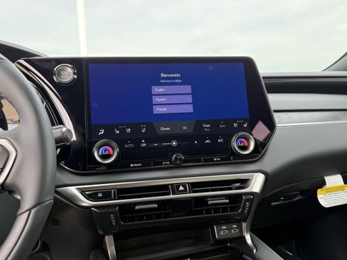 New 2026 Lexus RX 350 FWD image 25