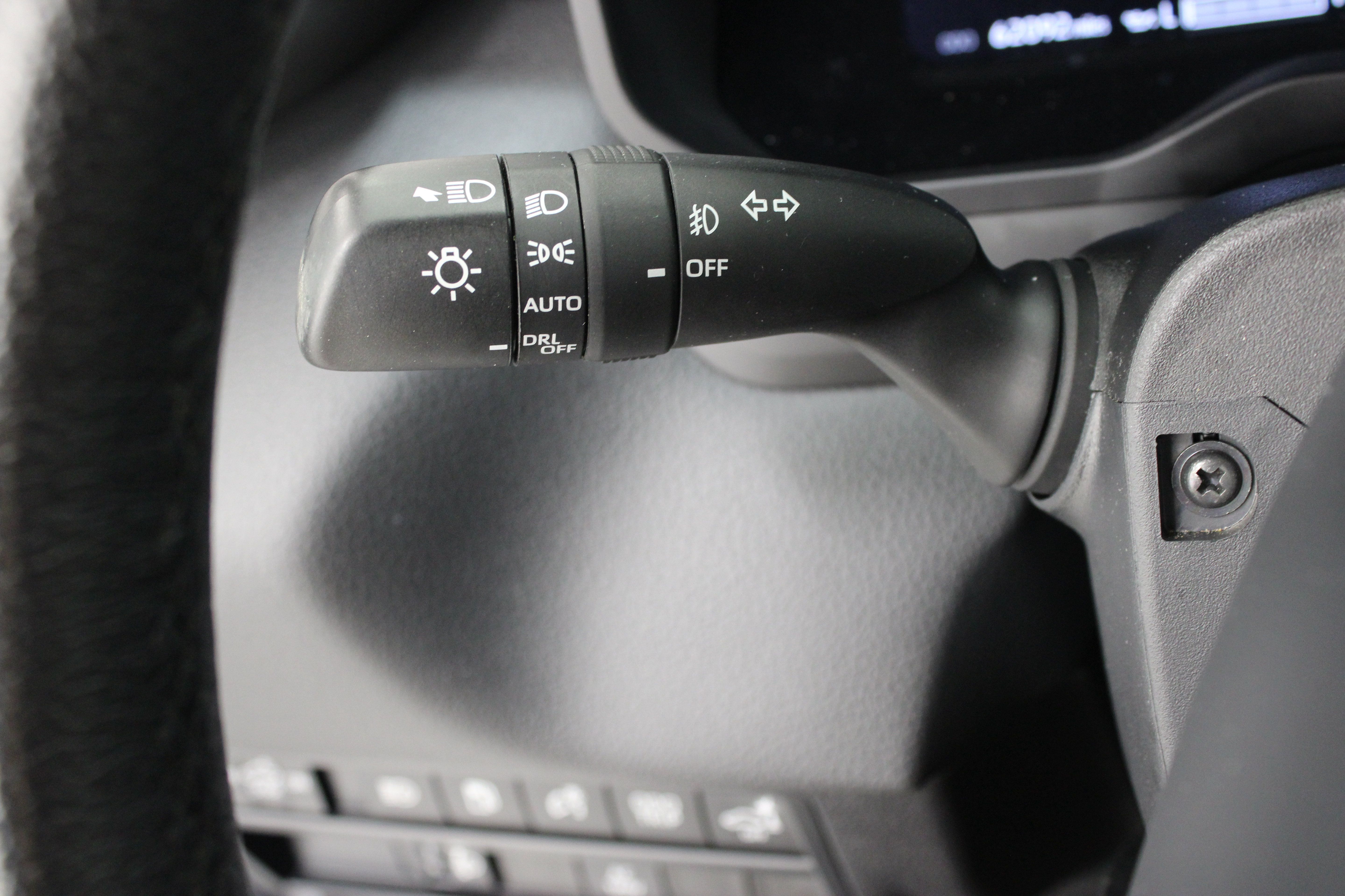 Used 2024 Toyota Tundra Limited w/ Power Package AWD/4WD image 29
