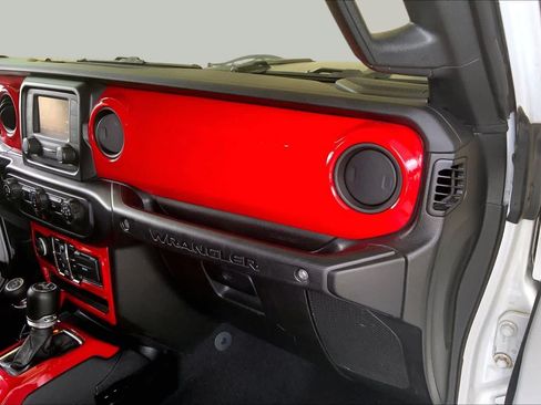 Used 2021 Jeep Wrangler Unlimited Sport AWD/4WD image 18