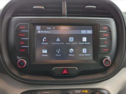 Used 2020 Kia Soul LX image 28