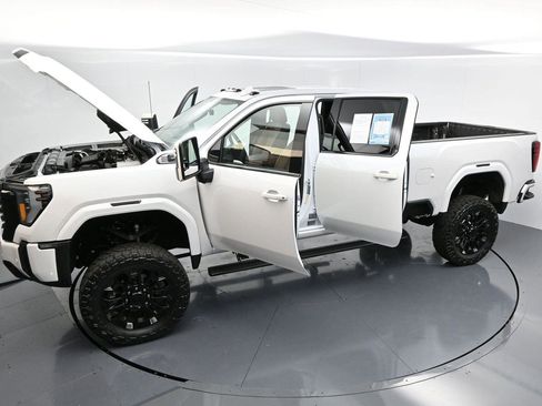 Used 2025 GMC Sierra 2500 Denali Ultimate image 44