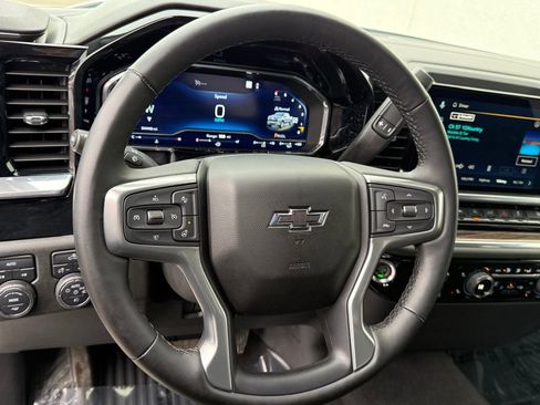 Used 2023 Chevrolet Silverado 1500 RST image 14