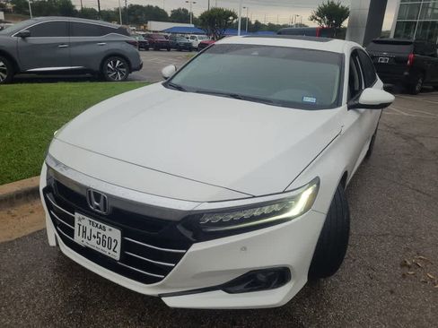 Used 2021 Honda Accord EX-L image 2