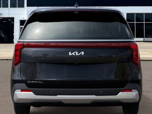New 2026 Kia Carnival LXS image 13
