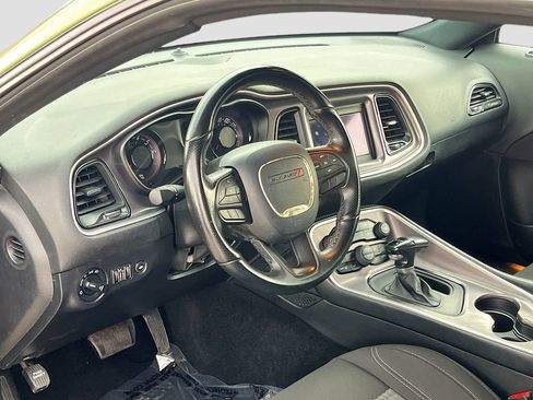 Used 2022 Dodge Challenger SXT w/ Blacktop Package RWD image 9