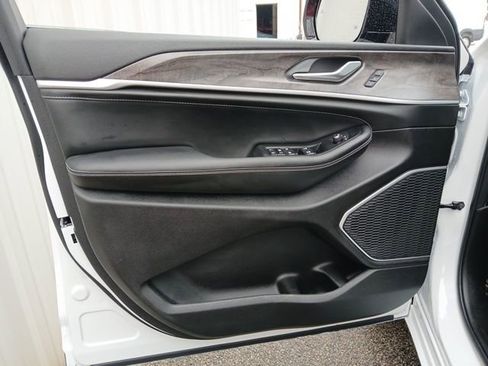 New 2026 Jeep Grand Cherokee Limited image 51