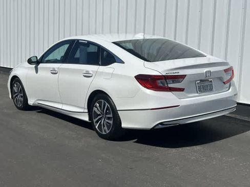 Used 2018 Honda Accord Touring image 4