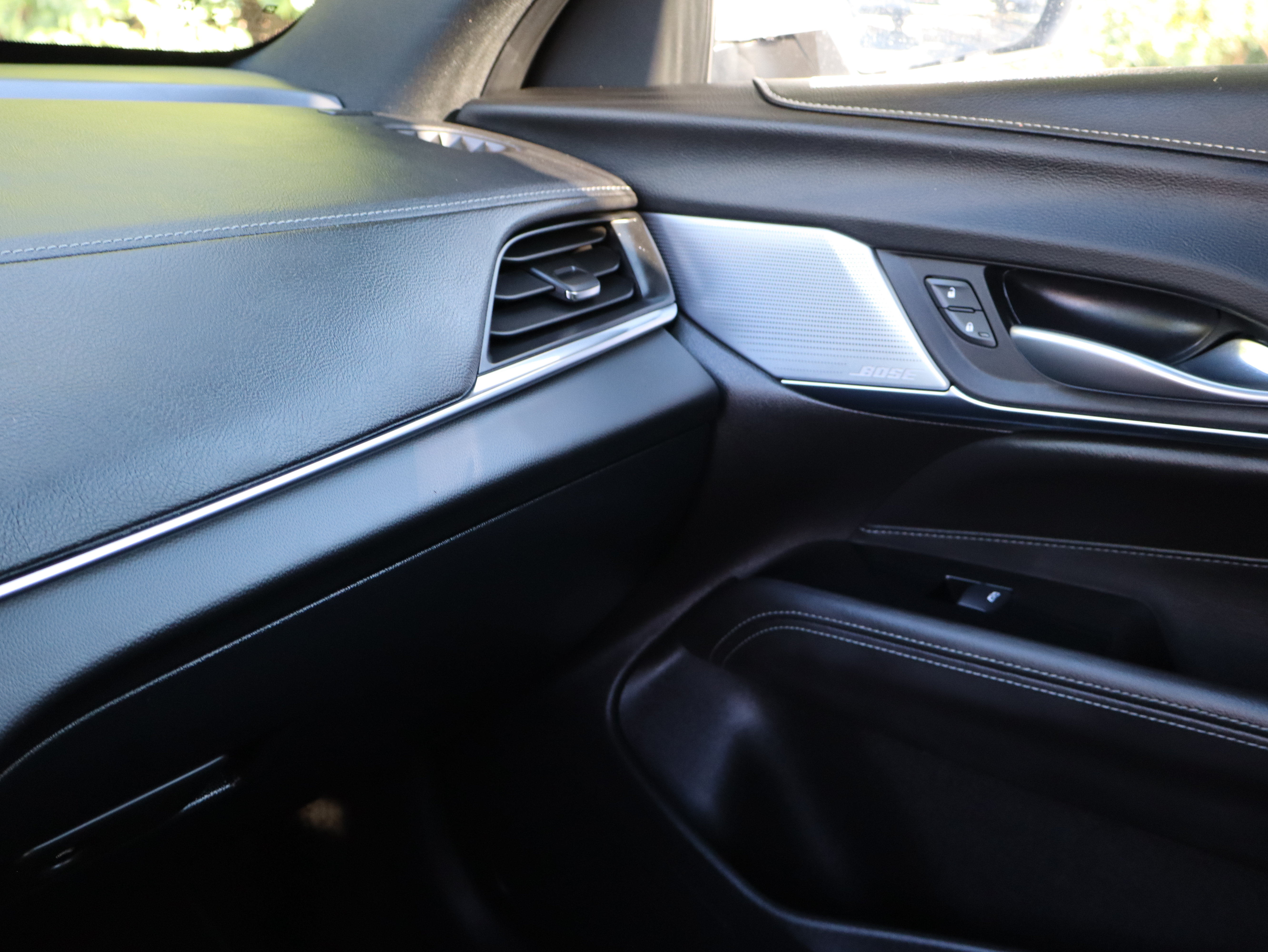 Used 2024 Cadillac CT4 Luxury w/ Sun And Sound Package AWD/4WD image 28