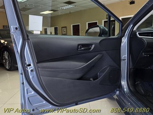 Used 2023 Toyota Corolla LE FWD image 11