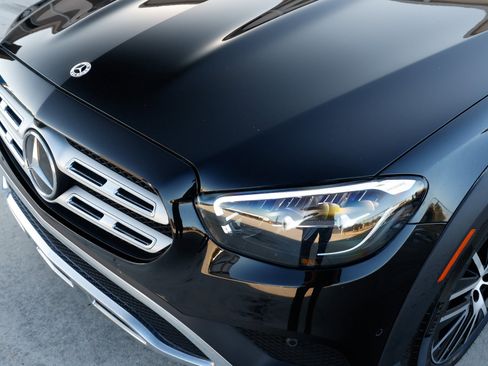 Used 2023 Mercedes-Benz E 450 4MATIC All-Terrain Wagon image 35