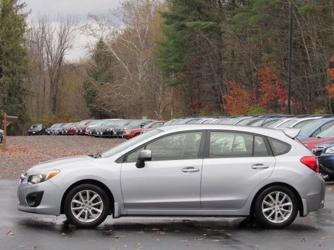 Used 2014 Subaru Impreza 2.0i Premium w/ All-Weather Package w/CVT image 5