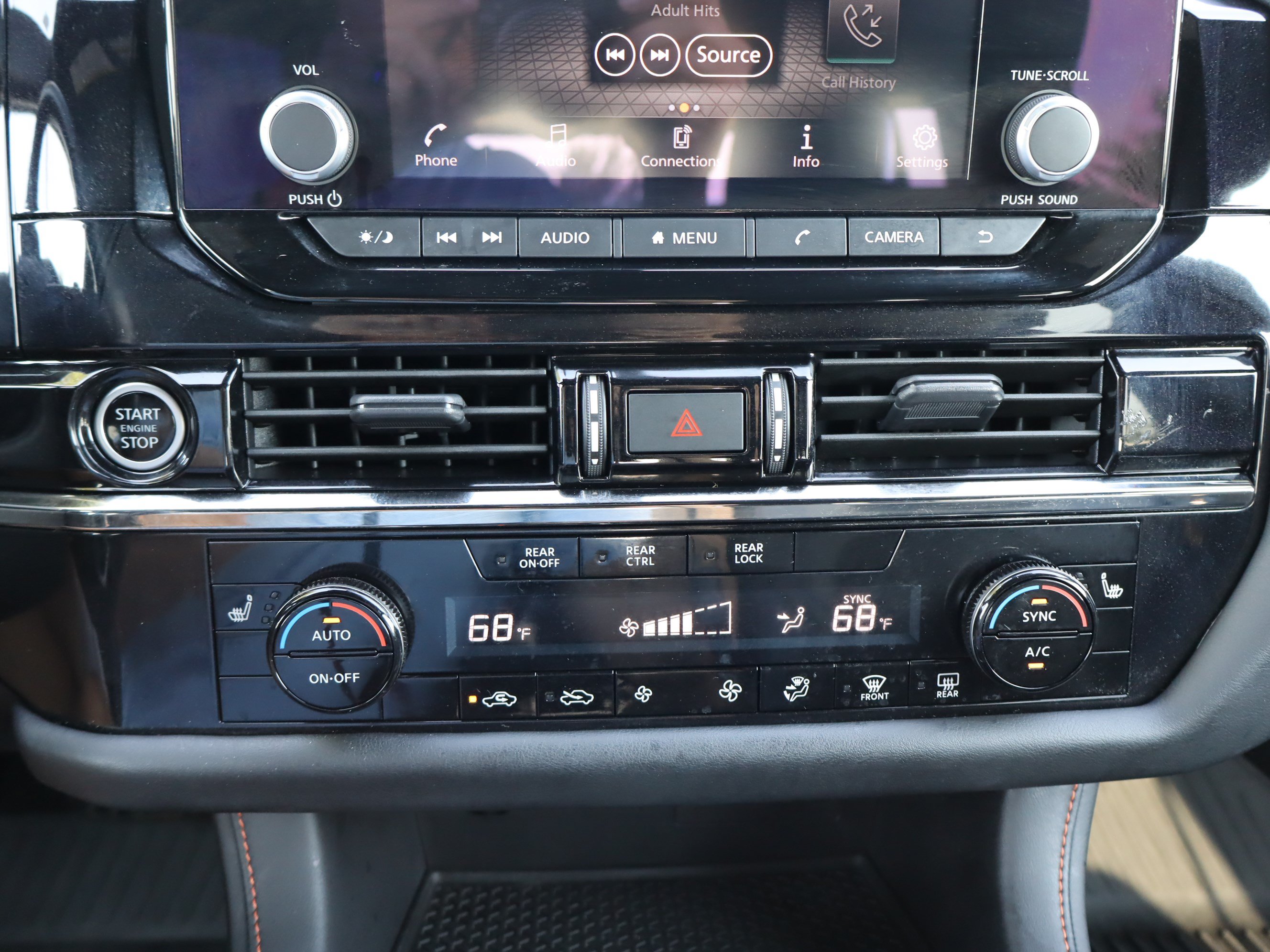 Used 2023 Nissan Pathfinder Rock Creek AWD/4WD image 28