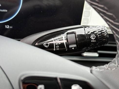 New 2026 Hyundai Elantra Limited FWD image 19