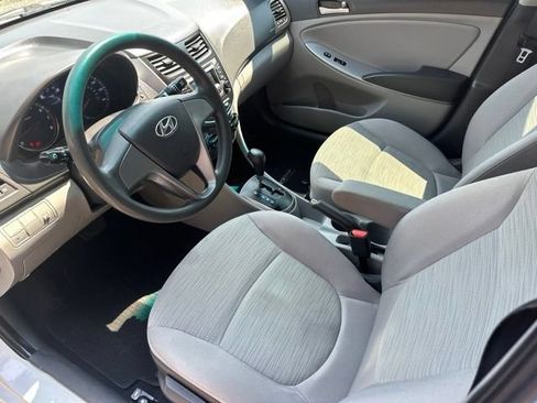 Used 2017 Hyundai Accent SE FWD image 13