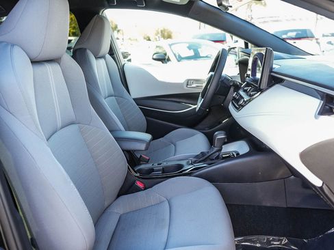 Certified 2025 Toyota Corolla SE image 16