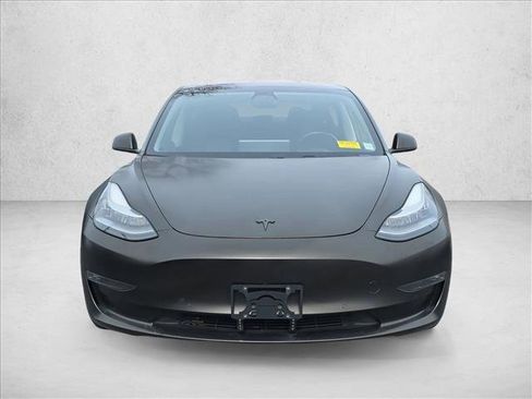 Used 2018 Tesla Model 3 Long Range image 2