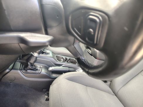 Used 2021 Jeep Wrangler Unlimited Sport AWD/4WD image 21