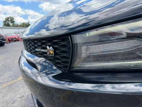 Used 2020 Dodge Charger Scat Pack RWD image 9