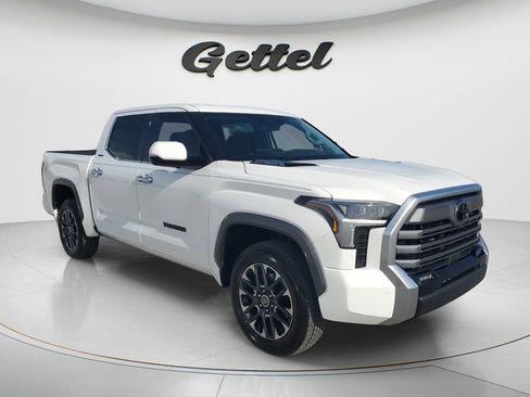 Used 2023 Toyota Tundra Limited AWD/4WD image 3