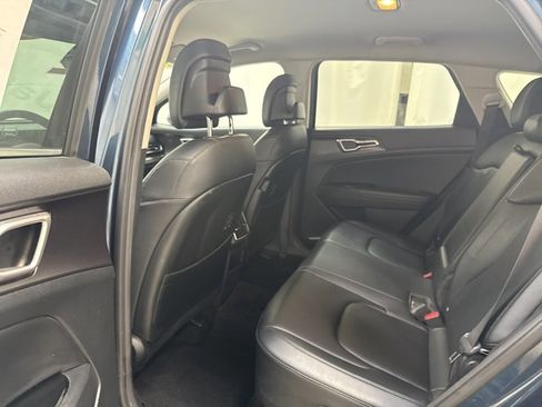 Certified 2023 Kia Sportage EX image 14
