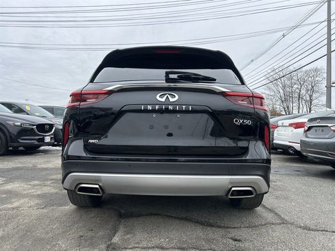 Used 2019 INFINITI QX50 Essential w/ Premium Heat Package image 5
