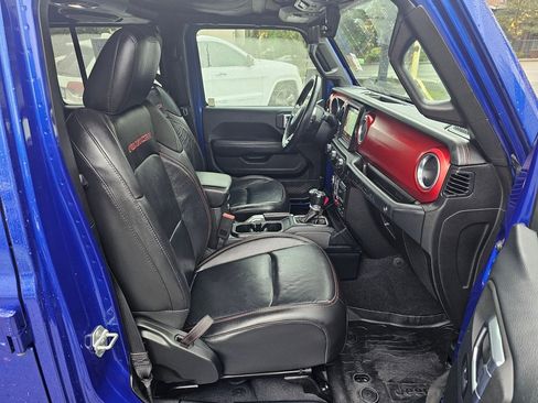 Used 2018 Jeep Wrangler Unlimited Rubicon image 27