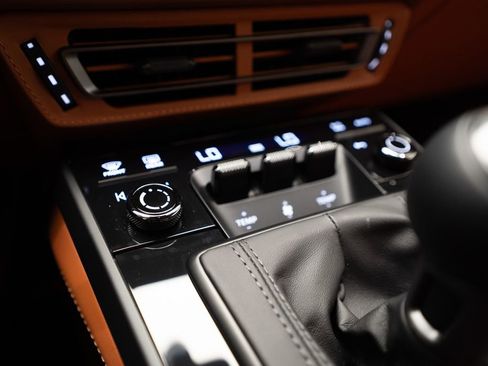 Used 2024 Porsche 911 S/T image 35