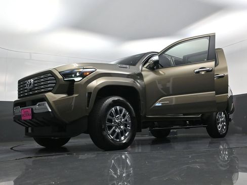 Used 2026 Toyota Tacoma 4x4 Double Cab Hybrid image 28