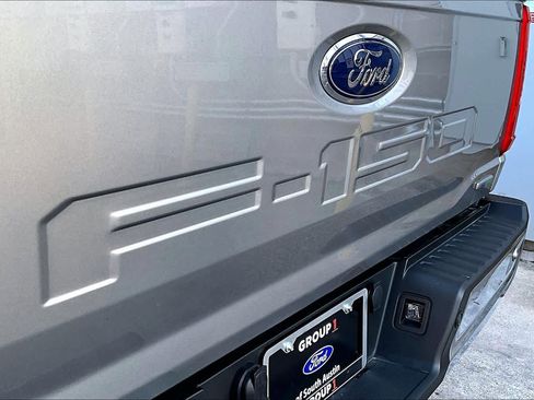 Used 2022 Ford F150 XLT w/ Equipment Group 302A High image 10