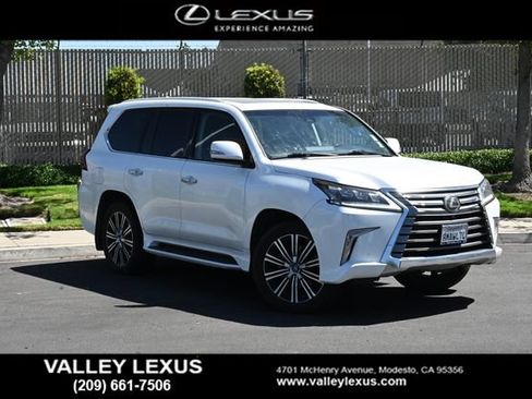 Used 2018 Lexus LX 570 4WD w/ Luxury Package image 1