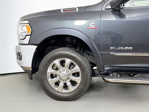 Used 2021 RAM 2500 Limited AWD/4WD image 32