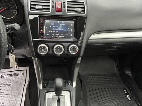 Used 2016 Subaru Forester 2.5i Premium w/ Popular Package #2 image 12