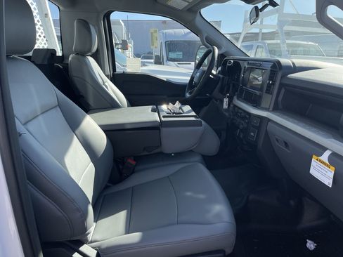 New 2025 Ford F550 2WD Regular Cab Super Duty image 16