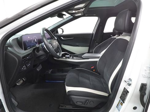 Used 2024 Kia EV6 GT-Line image 23