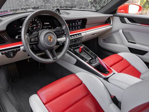 Certified 2023 Porsche 911 Carrera S RWD image 4