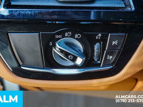 Used 2023 BMW 530i xDrive w/ Premium Package image 46