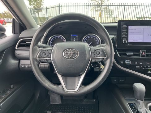 Used 2023 Toyota Camry LE image 17