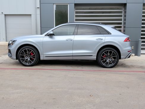 Used 2023 Audi Q8 Premium Plus w/ Premium Plus Package image 7