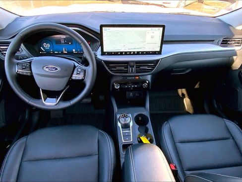 Used 2026 Ford Escape Platinum w/ Equipment Group 601A image 16