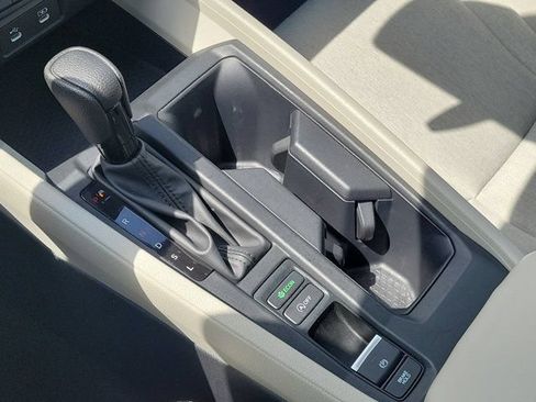 Certified 2023 Honda Accord EX image 25
