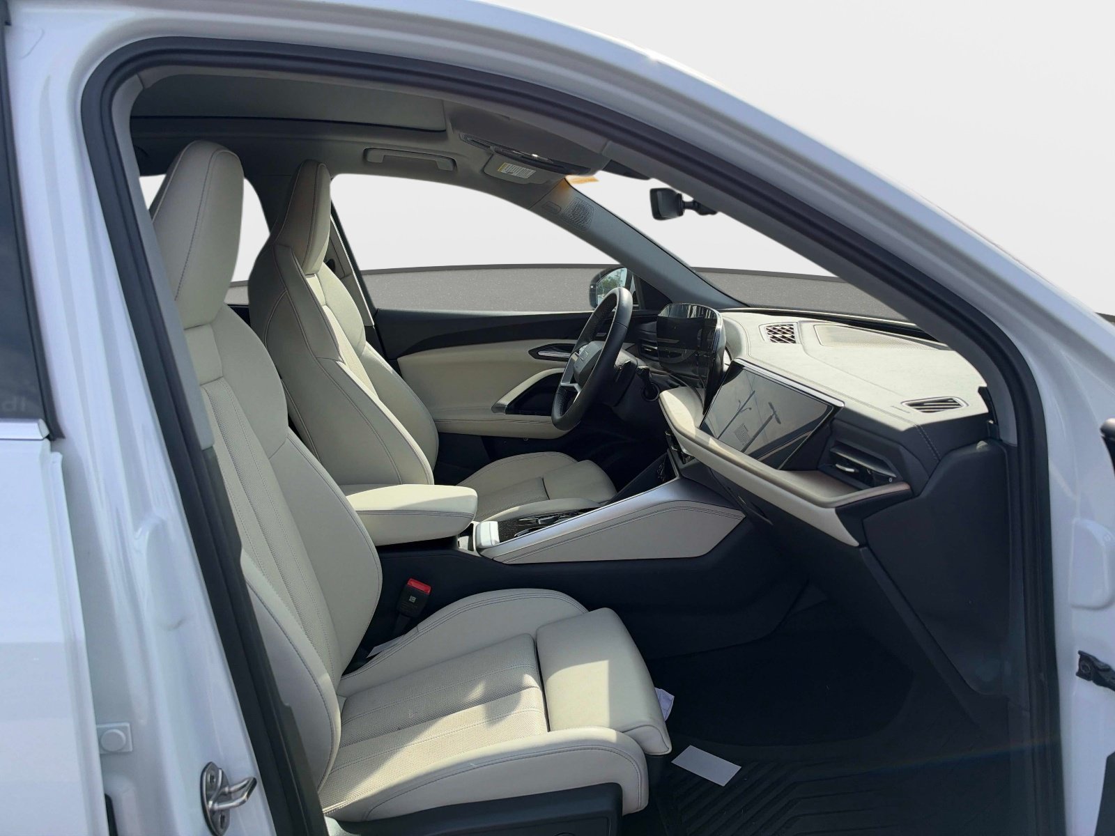 Used 2025 Audi Q5 Prestige AWD/4WD image 7