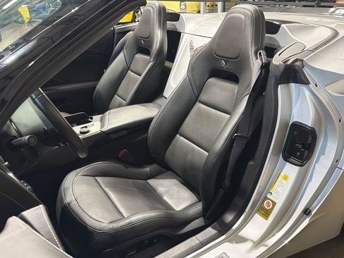 Used 2016 Chevrolet Corvette Stingray Convertible w/ 3LT Preferred Equipment Group RWD image 14