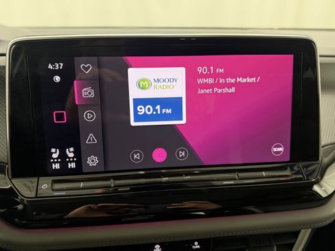 Used 2025 Volkswagen Atlas Peak Edition SE image 20