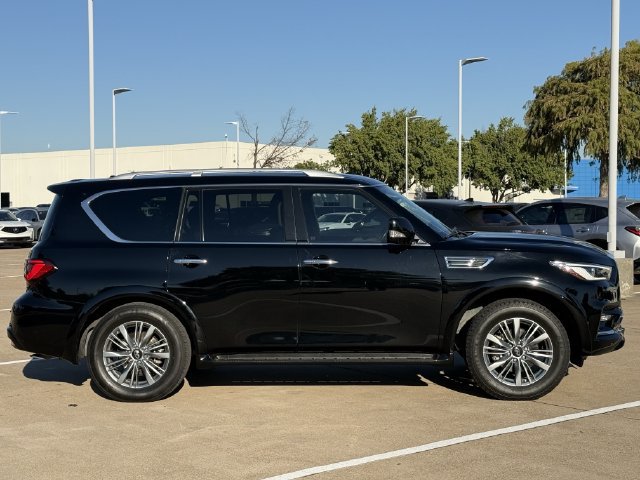 Used 2022 INFINITI QX80 Luxe w/ Cargo Package RWD image 3
