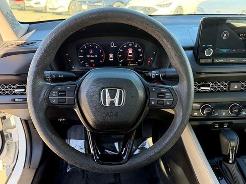 Used 2023 Honda Accord EX image 24