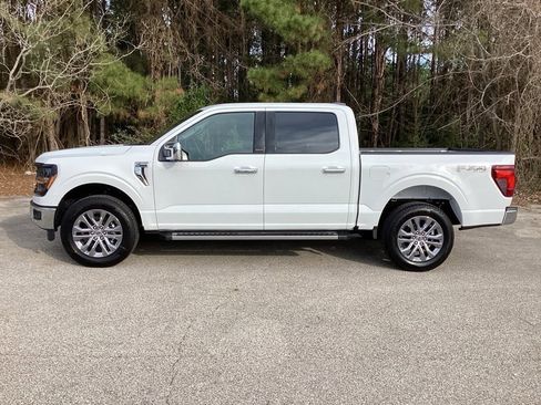 New 2025 Ford F150 XLT w/ Equipment Group 302A MID image 6